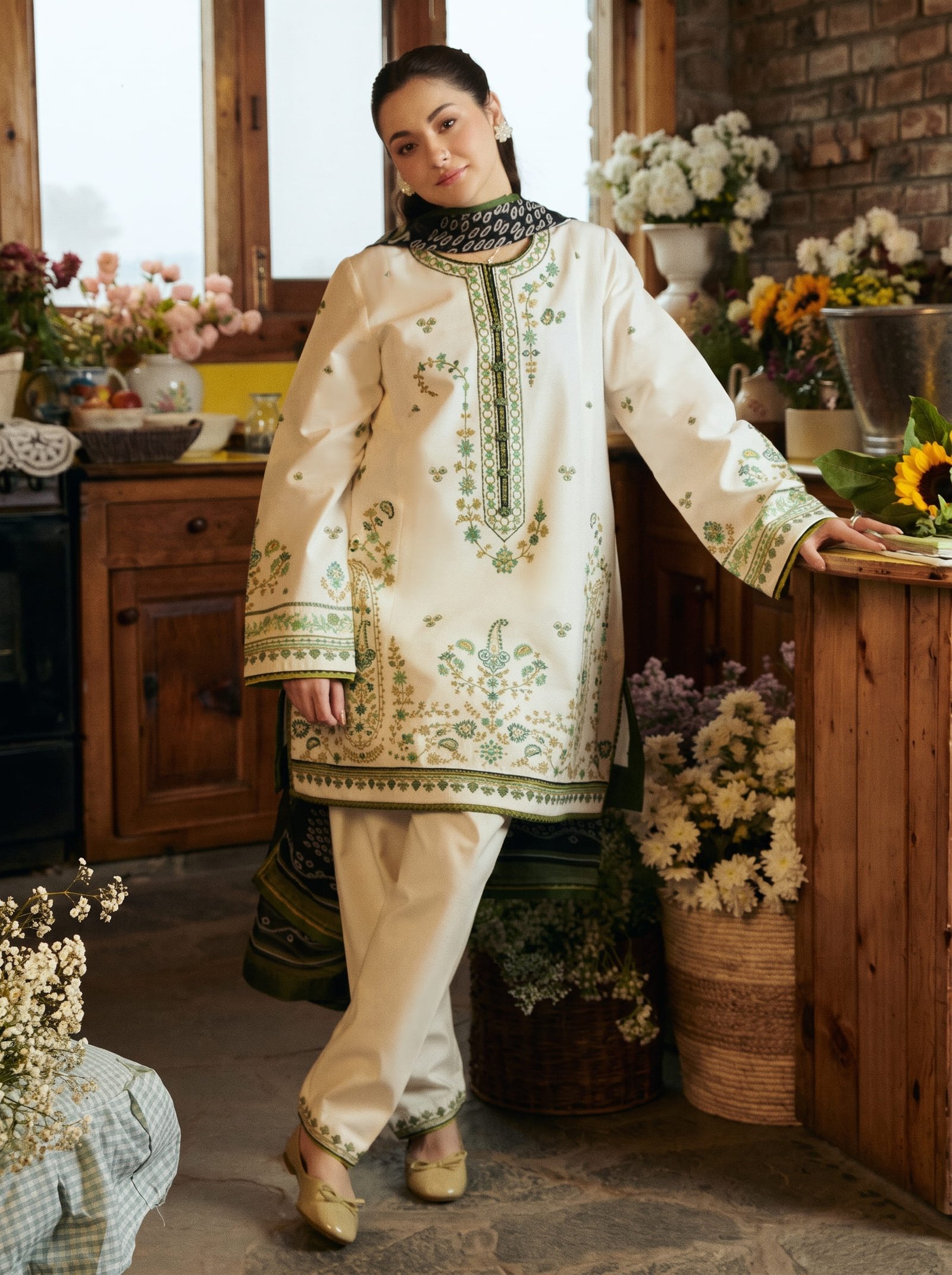 Botanical Grace Ethnic Pure Dhanak 3-Piece Embroidered Dress with Pashmina Wool Shawl Image 2