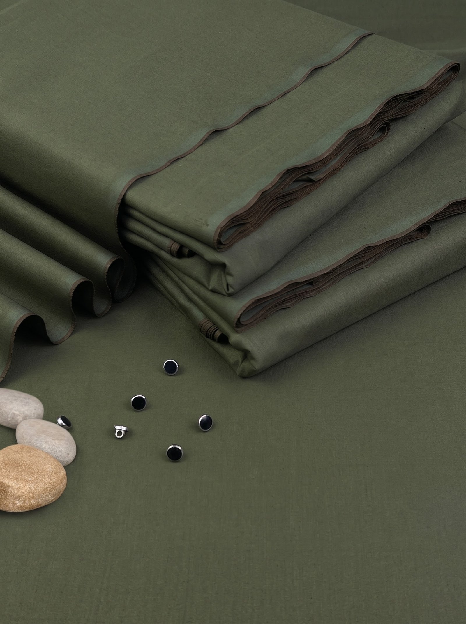 Olive Green Classic & VIP Khaddar Unstitched Men’s Winter Suit Image 2