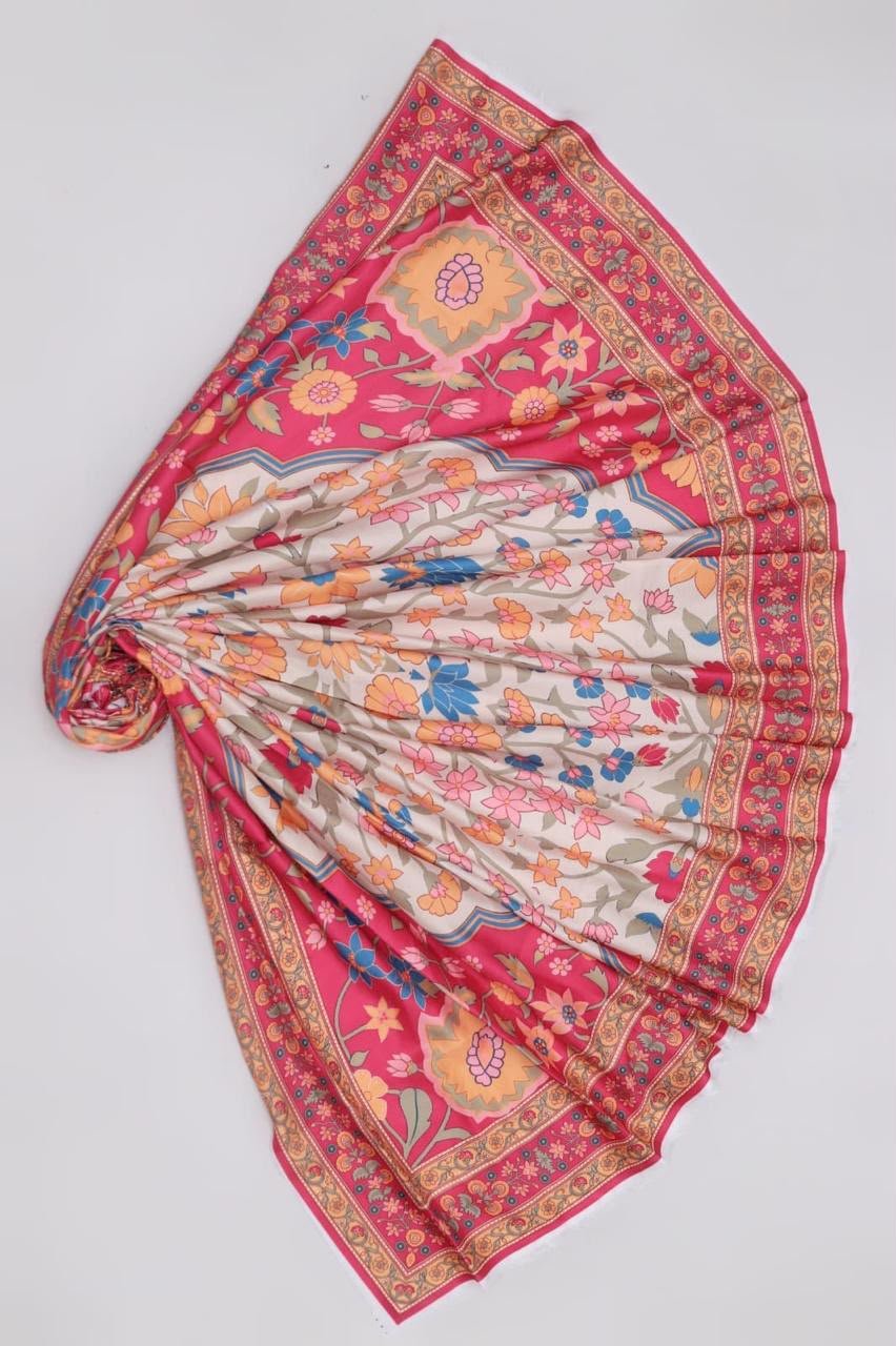 Mehr e Kashish Embroidered Dhanak 3-Piece Suit with Digital Printed Wool Shawl Image 3