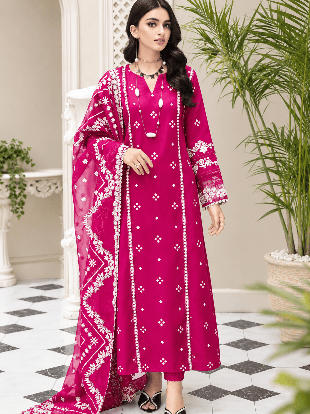 Fuschia Elegance Winter Dhanak Embroidered 3 Piece Suit with Heavy Embroidered Shawl