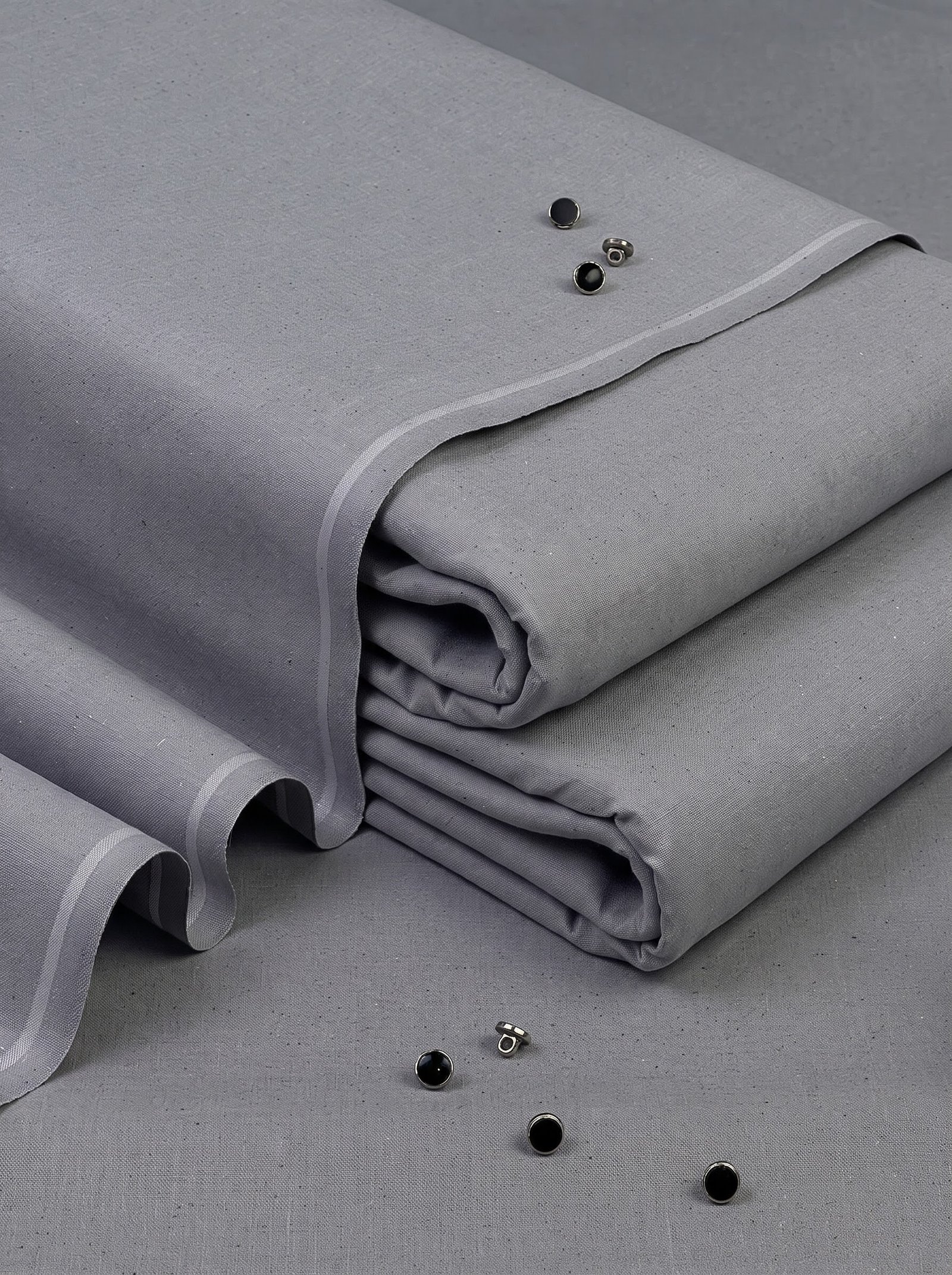 Grey Classic & VIP Khaddar Unstitched Men’s Winter Suit Image 2