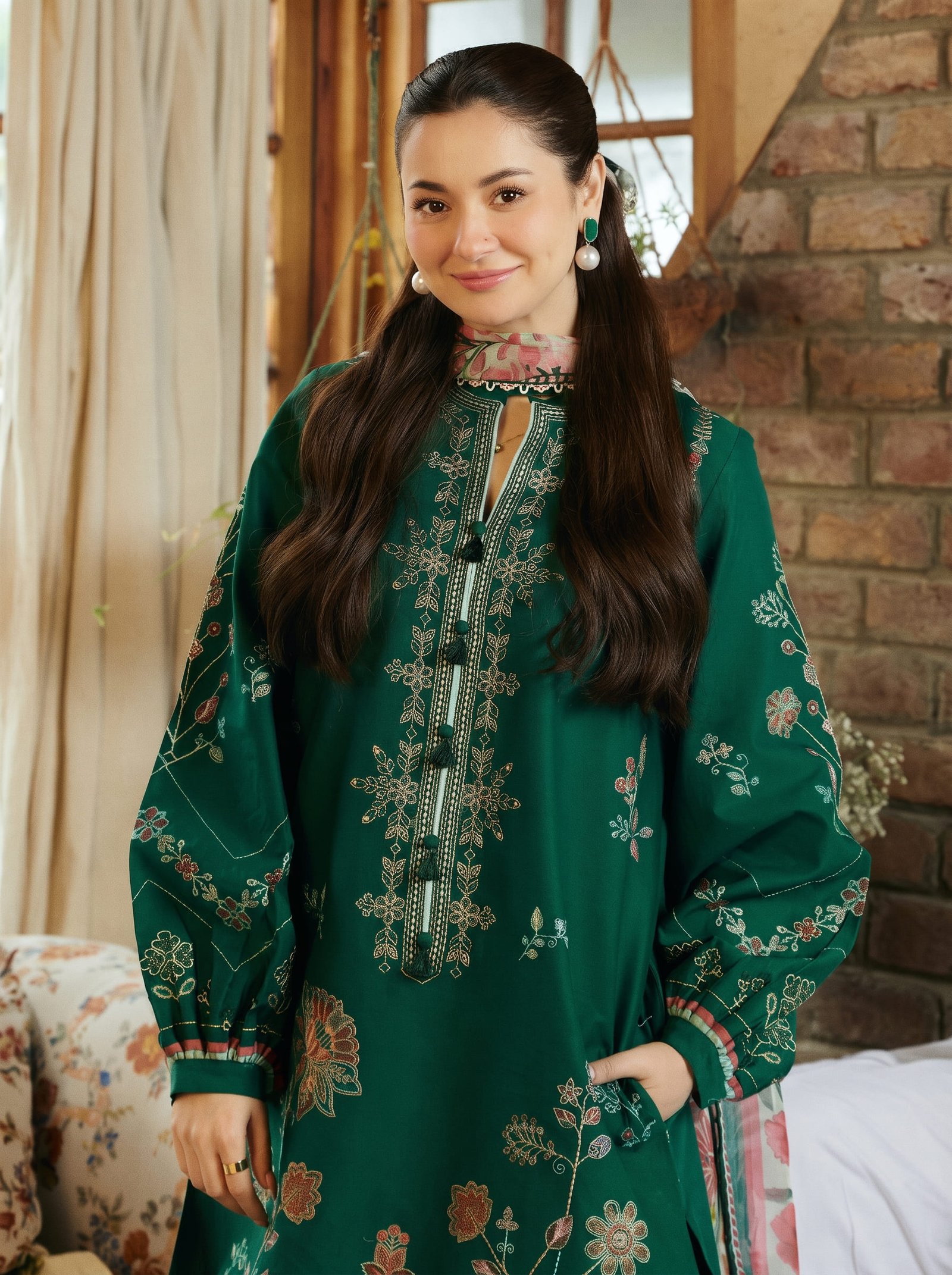 Bottle Green Pure Dhanak 3-Piece Embroidered Dress with Pashmina Wool Shawl Image 2
